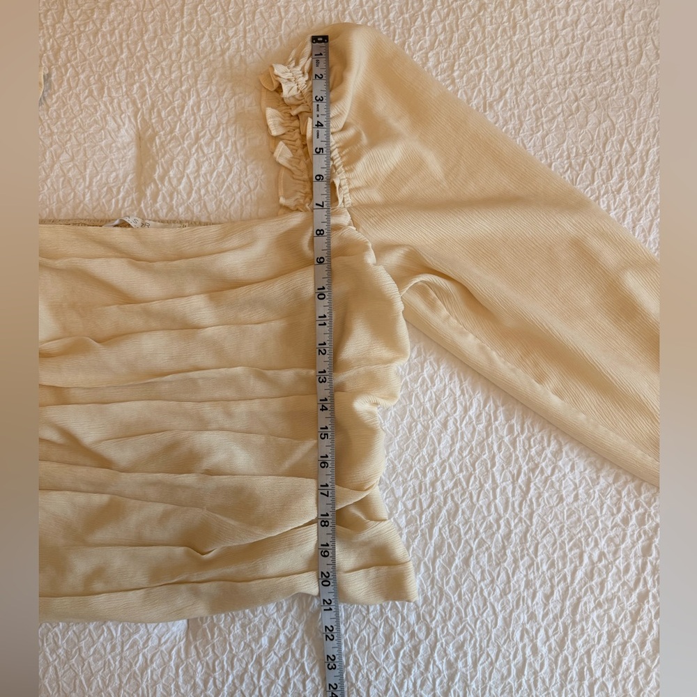 ASTR the Label Ruched Long Sleeve Blouse – Cream/Ivory, Size XL - Picture 8 of 10